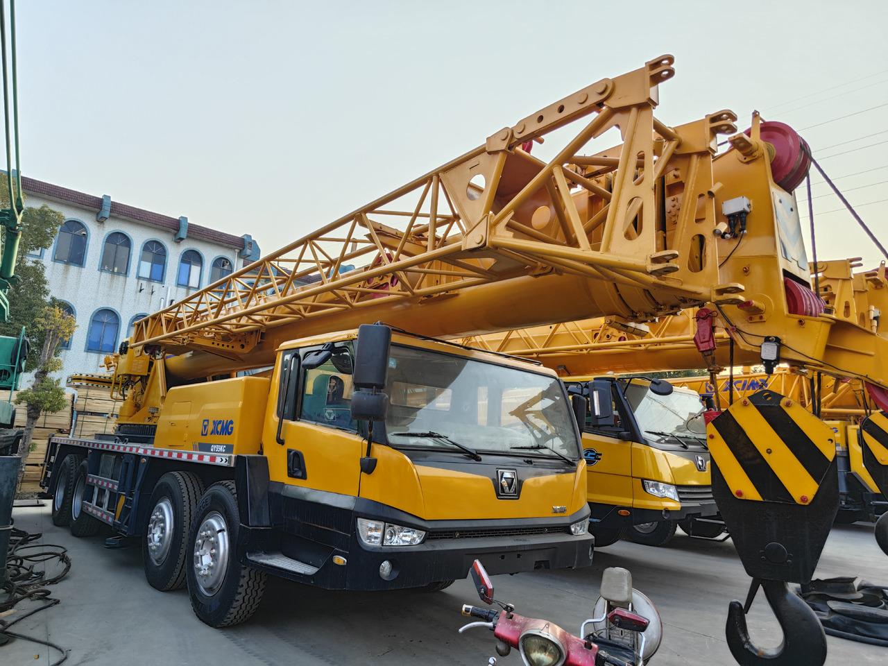 XCMG QY55KC used 55ton truck crane - Autodizalica: slika XCMG QY55KC used 55ton truck crane - Autodizalica XCMG QY55KC used 55ton truck crane - Autodizalica: slika XCMG QY55KC used 55ton truck crane - Autodizalica