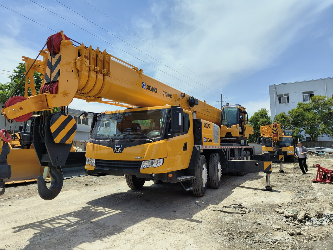 XCMG QY70K - Autodizalica za sve terene: slika XCMG QY70K - Autodizalica za sve terene XCMG QY70K - Autodizalica za sve terene: slika XCMG QY70K - Autodizalica za sve terene