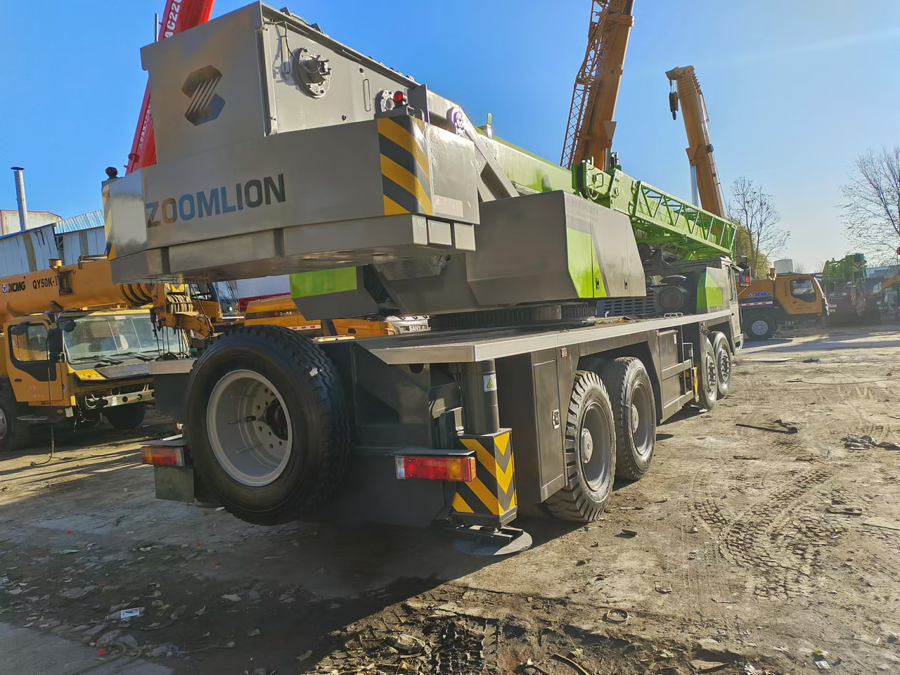 Zoomlion ZTC700V - Autodizalica: slika zoomlion ZTC700V - Autodizalica Zoomlion ZTC700V - Autodizalica: slika zoomlion ZTC700V - Autodizalica