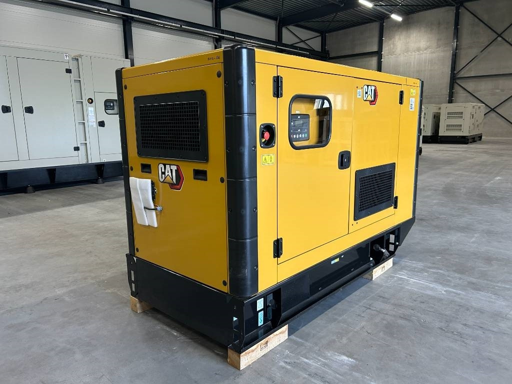 CAT DE88E0 - 88 kVA Generator - DPX-18012 - Generatorski set: slika CAT DE88E0 - 88 kVA Generator - DPX-18012 - Generatorski set CAT DE88E0 - 88 kVA Generator - DPX-18012 - Generatorski set: slika CAT DE88E0 - 88 kVA Generator - DPX-18012 - Generatorski set