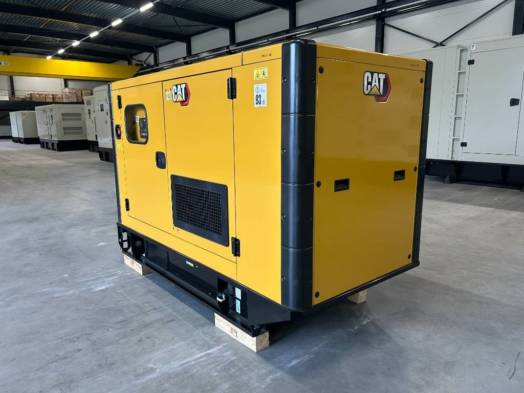 CAT DE88E0 - 88 kVA Generator - DPX-18012 - Generatorski set: slika CAT DE88E0 - 88 kVA Generator - DPX-18012 - Generatorski set CAT DE88E0 - 88 kVA Generator - DPX-18012 - Generatorski set: slika CAT DE88E0 - 88 kVA Generator - DPX-18012 - Generatorski set