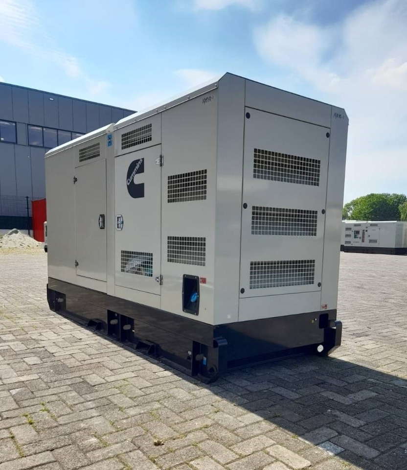 Cummins 6CTA8.3-G1 - 200 kVA Generator - DPX-19839 - Generatorski set: slika Cummins 6CTA8.3-G1 - 200 kVA Generator - DPX-19839 - Generatorski set Cummins 6CTA8.3-G1 - 200 kVA Generator - DPX-19839 - Generatorski set: slika Cummins 6CTA8.3-G1 - 200 kVA Generator - DPX-19839 - Generatorski set