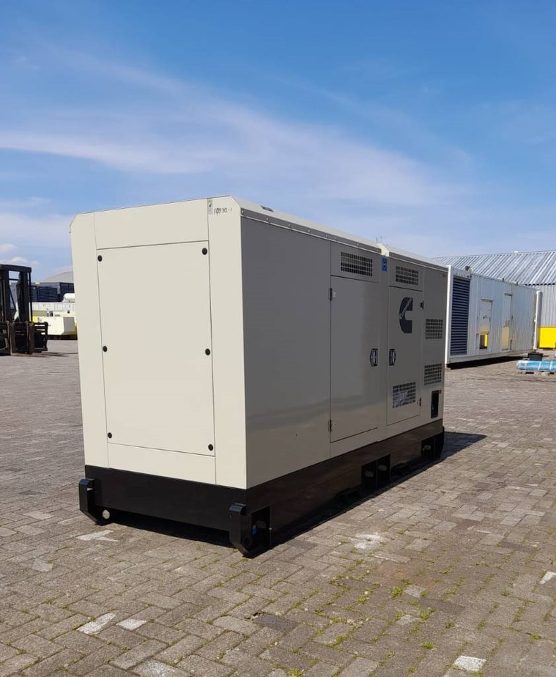 Cummins 6CTA8.3-G1 - 200 kVA Generator - DPX-19839 - Generatorski set: slika Cummins 6CTA8.3-G1 - 200 kVA Generator - DPX-19839 - Generatorski set Cummins 6CTA8.3-G1 - 200 kVA Generator - DPX-19839 - Generatorski set: slika Cummins 6CTA8.3-G1 - 200 kVA Generator - DPX-19839 - Generatorski set