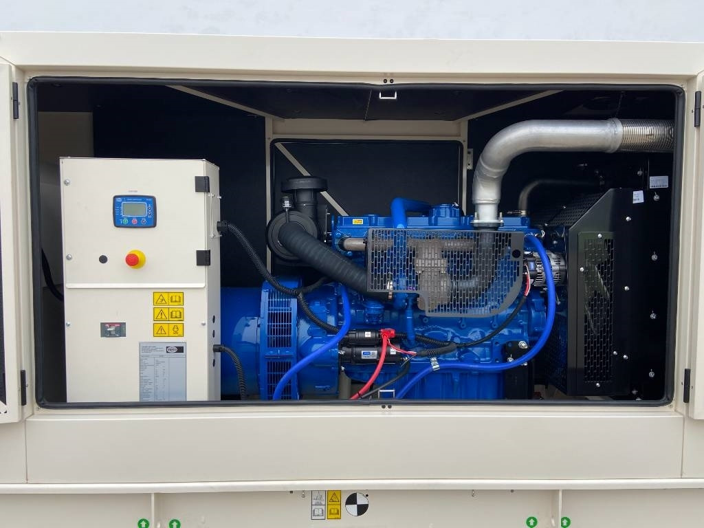 FG Wilson P150-5 - 150 kVA Genset - DPX-16009 - Generatorski set: slika FG Wilson P150-5 - 150 kVA Genset - DPX-16009 - Generatorski set FG Wilson P150-5 - 150 kVA Genset - DPX-16009 - Generatorski set: slika FG Wilson P150-5 - 150 kVA Genset - DPX-16009 - Generatorski set
