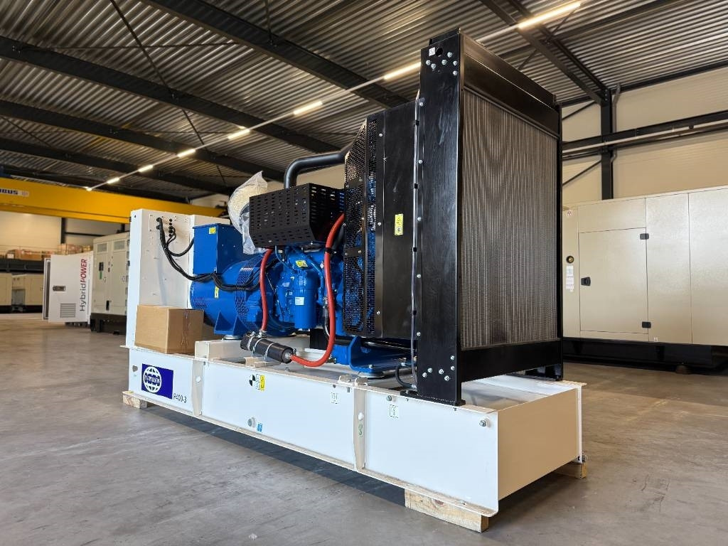 FG Wilson P400-3 - 400 kVA Open Genset - DPX-16017-O - Generatorski set: slika FG Wilson P400-3 - 400 kVA Open Genset - DPX-16017-O - Generatorski set FG Wilson P400-3 - 400 kVA Open Genset - DPX-16017-O - Generatorski set: slika FG Wilson P400-3 - 400 kVA Open Genset - DPX-16017-O - Generatorski set