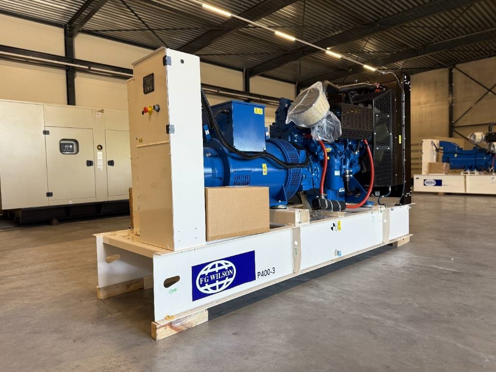 FG Wilson P400-3 - 400 kVA Open Genset - DPX-16017-O - Generatorski set: slika FG Wilson P400-3 - 400 kVA Open Genset - DPX-16017-O - Generatorski set FG Wilson P400-3 - 400 kVA Open Genset - DPX-16017-O - Generatorski set: slika FG Wilson P400-3 - 400 kVA Open Genset - DPX-16017-O - Generatorski set