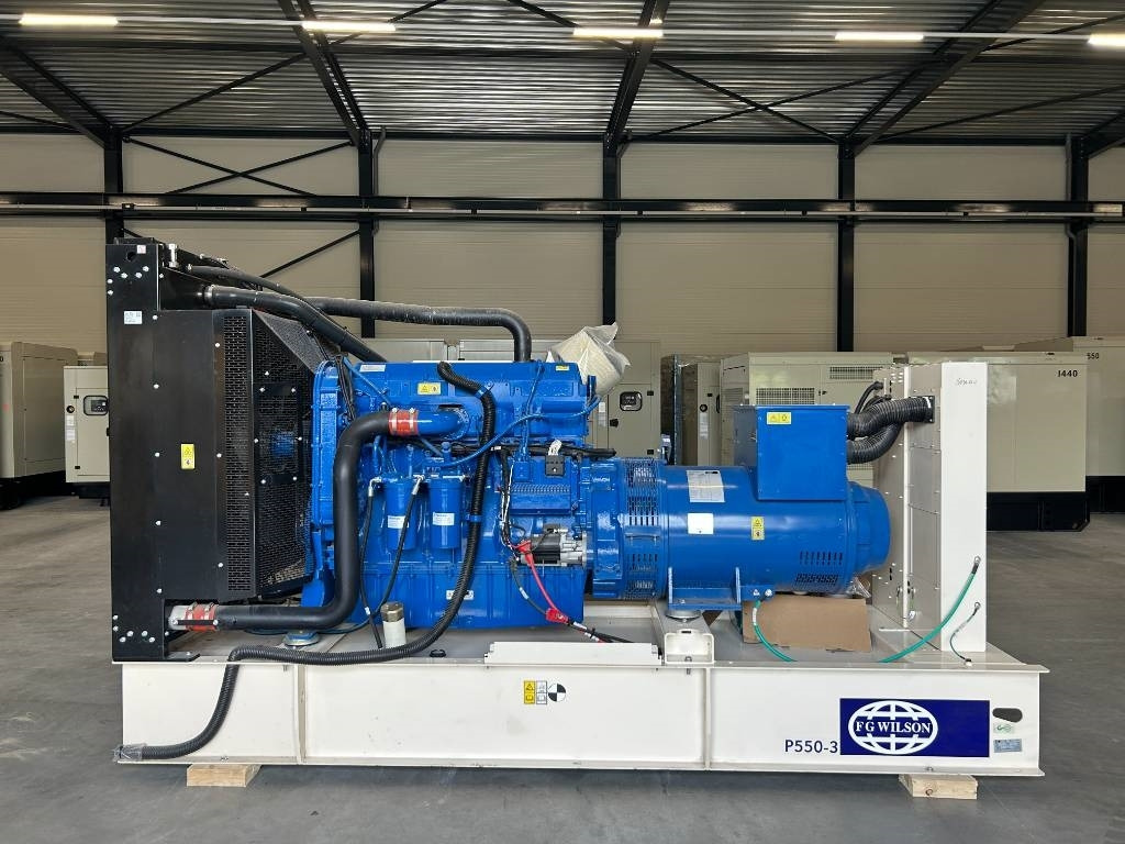 FG Wilson P550-3 - 550 kVA Open Genset - DPX-16020-O - Generatorski set: slika FG Wilson P550-3 - 550 kVA Open Genset - DPX-16020-O - Generatorski set FG Wilson P550-3 - 550 kVA Open Genset - DPX-16020-O - Generatorski set: slika FG Wilson P550-3 - 550 kVA Open Genset - DPX-16020-O - Generatorski set