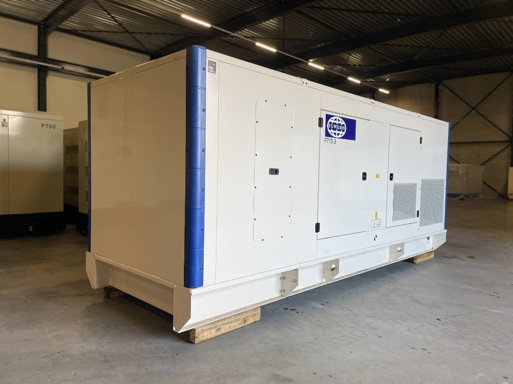 FG Wilson P715-3 - 715 kVA Genset - DPX-16023 - Generatorski set: slika FG Wilson P715-3 - 715 kVA Genset - DPX-16023 - Generatorski set FG Wilson P715-3 - 715 kVA Genset - DPX-16023 - Generatorski set: slika FG Wilson P715-3 - 715 kVA Genset - DPX-16023 - Generatorski set