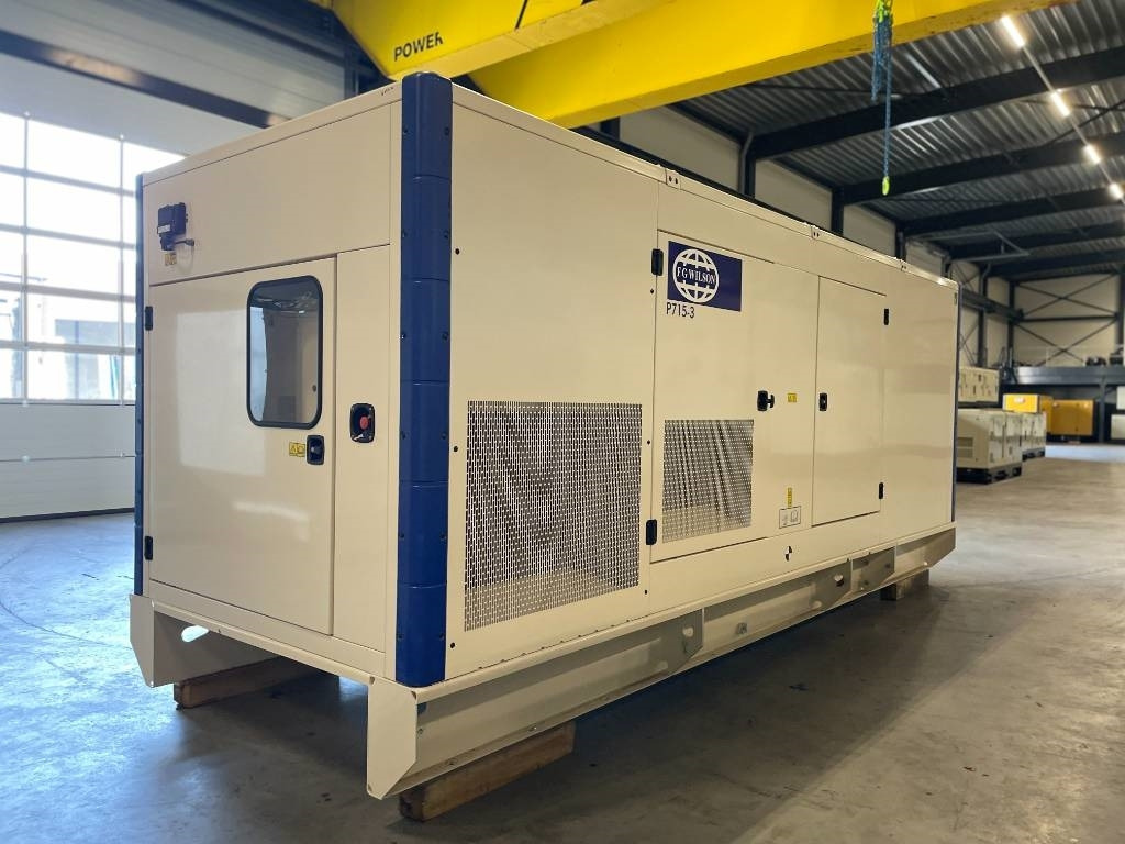 FG Wilson P715-3 - 715 kVA Genset - DPX-16023 - Generatorski set: slika FG Wilson P715-3 - 715 kVA Genset - DPX-16023 - Generatorski set FG Wilson P715-3 - 715 kVA Genset - DPX-16023 - Generatorski set: slika FG Wilson P715-3 - 715 kVA Genset - DPX-16023 - Generatorski set