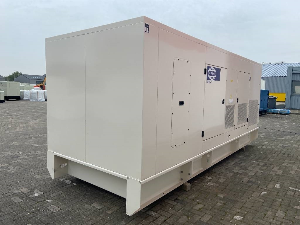 FG Wilson P850-1 - 850 kVA Genset - DPX-16024 - Generatorski set: slika FG Wilson P850-1 - 850 kVA Genset - DPX-16024 - Generatorski set FG Wilson P850-1 - 850 kVA Genset - DPX-16024 - Generatorski set: slika FG Wilson P850-1 - 850 kVA Genset - DPX-16024 - Generatorski set