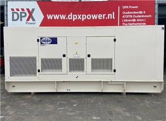 FG Wilson P850-1 - 850 kVA Genset - DPX-16024 - Generatorski set: slika FG Wilson P850-1 - 850 kVA Genset - DPX-16024 - Generatorski set FG Wilson P850-1 - 850 kVA Genset - DPX-16024 - Generatorski set: slika FG Wilson P850-1 - 850 kVA Genset - DPX-16024 - Generatorski set