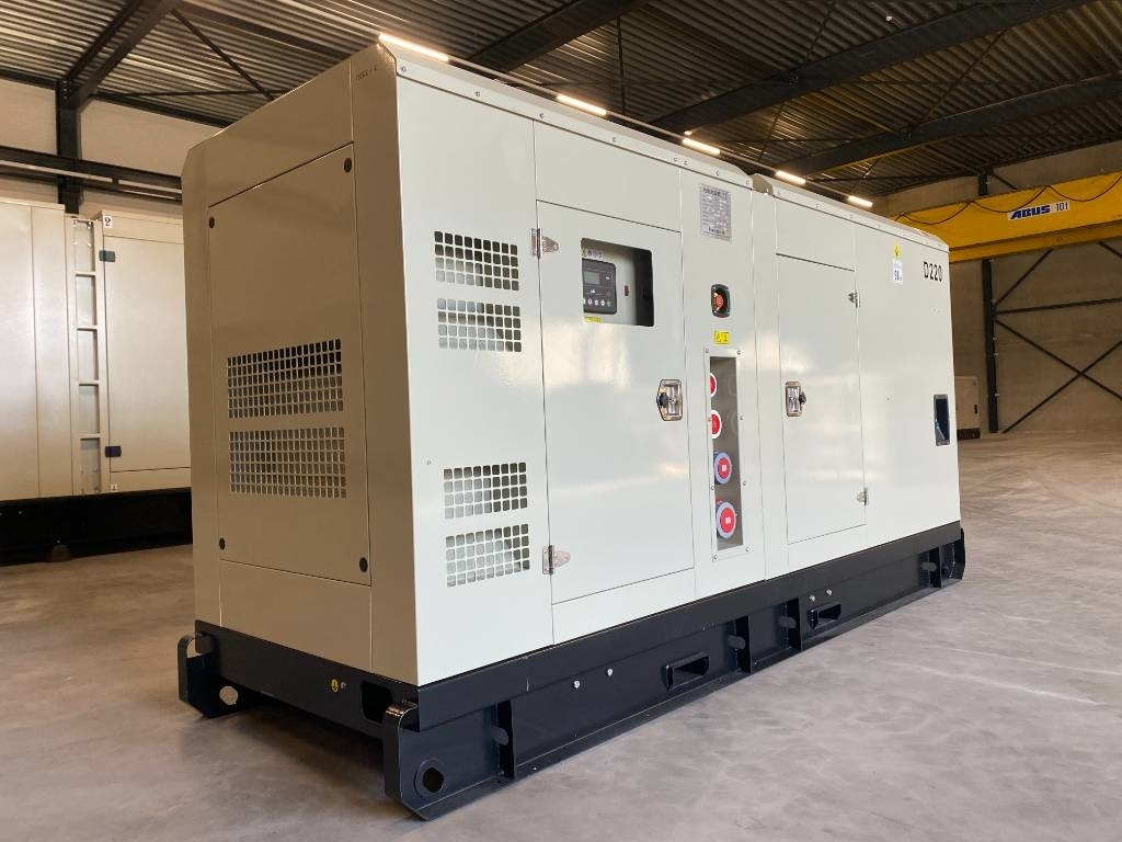 Hyundai P086TI - 220 kVA Generator - DPX-19852  - Generatorski set: slika Hyundai P086TI - 220 kVA Generator - DPX-19852  - Generatorski set Hyundai P086TI - 220 kVA Generator - DPX-19852  - Generatorski set: slika Hyundai P086TI - 220 kVA Generator - DPX-19852  - Generatorski set