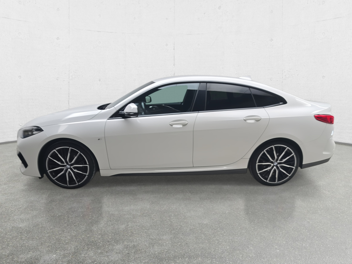 BMW 218 I SEDAN - Limuzina: slika BMW 218 I SEDAN - Limuzina BMW 218 I SEDAN - Limuzina: slika BMW 218 I SEDAN - Limuzina