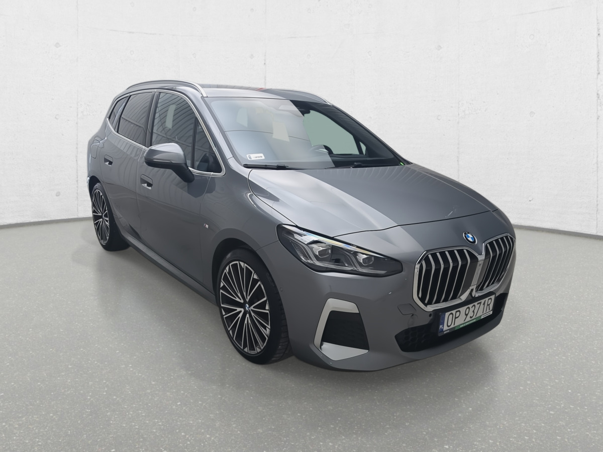 BMW 218D ACTIVE TOURER MINIVAN - Automobil: slika BMW 218D ACTIVE TOURER MINIVAN - Automobil BMW 218D ACTIVE TOURER MINIVAN - Automobil: slika BMW 218D ACTIVE TOURER MINIVAN - Automobil
