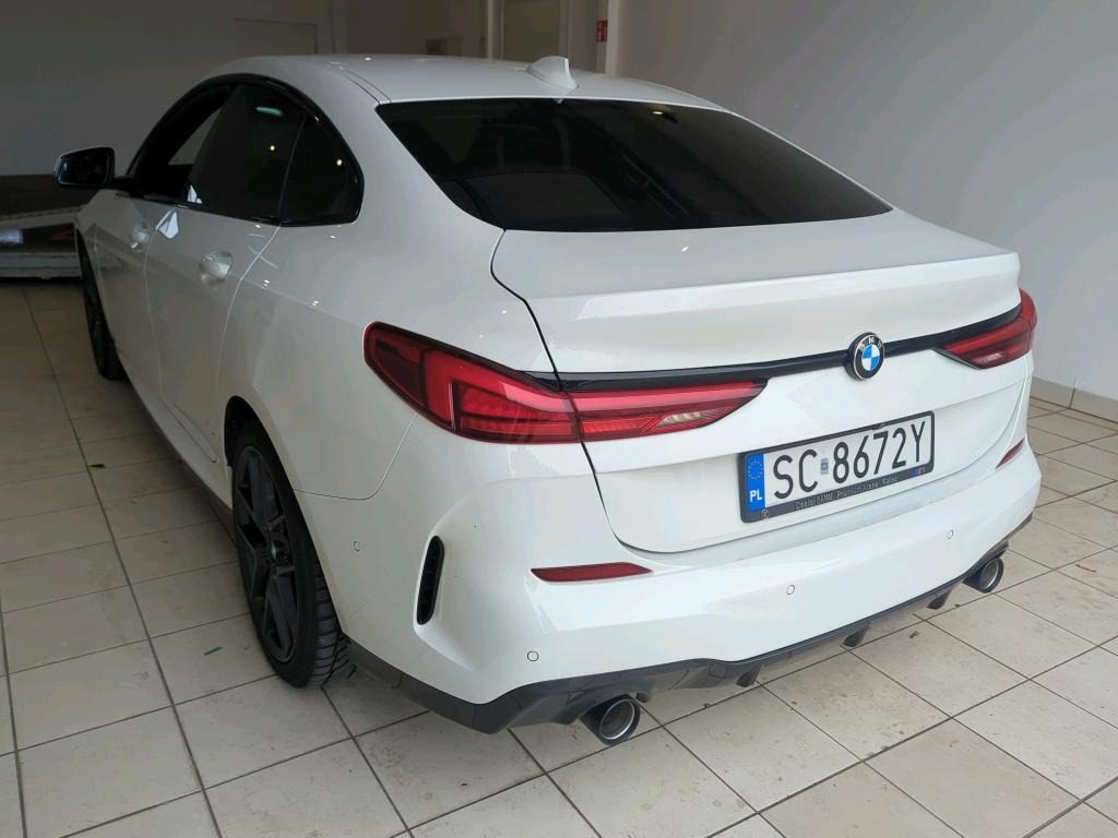 BMW 218d M Sport SEDAN - Limuzina: slika BMW 218d M Sport SEDAN - Limuzina BMW 218d M Sport SEDAN - Limuzina: slika BMW 218d M Sport SEDAN - Limuzina