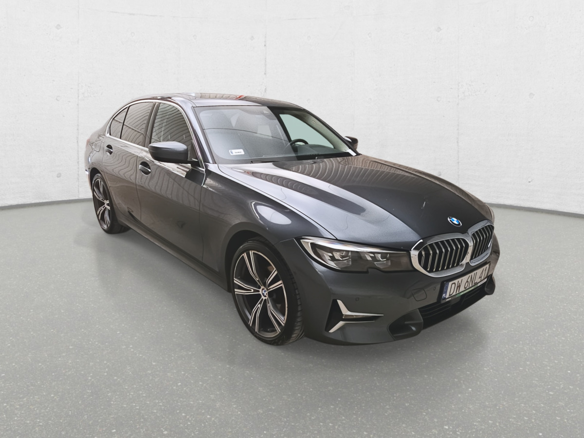 BMW 320D XDRIVE SEDAN - Automobil: slika BMW 320D XDRIVE SEDAN - Automobil BMW 320D XDRIVE SEDAN - Automobil: slika BMW 320D XDRIVE SEDAN - Automobil