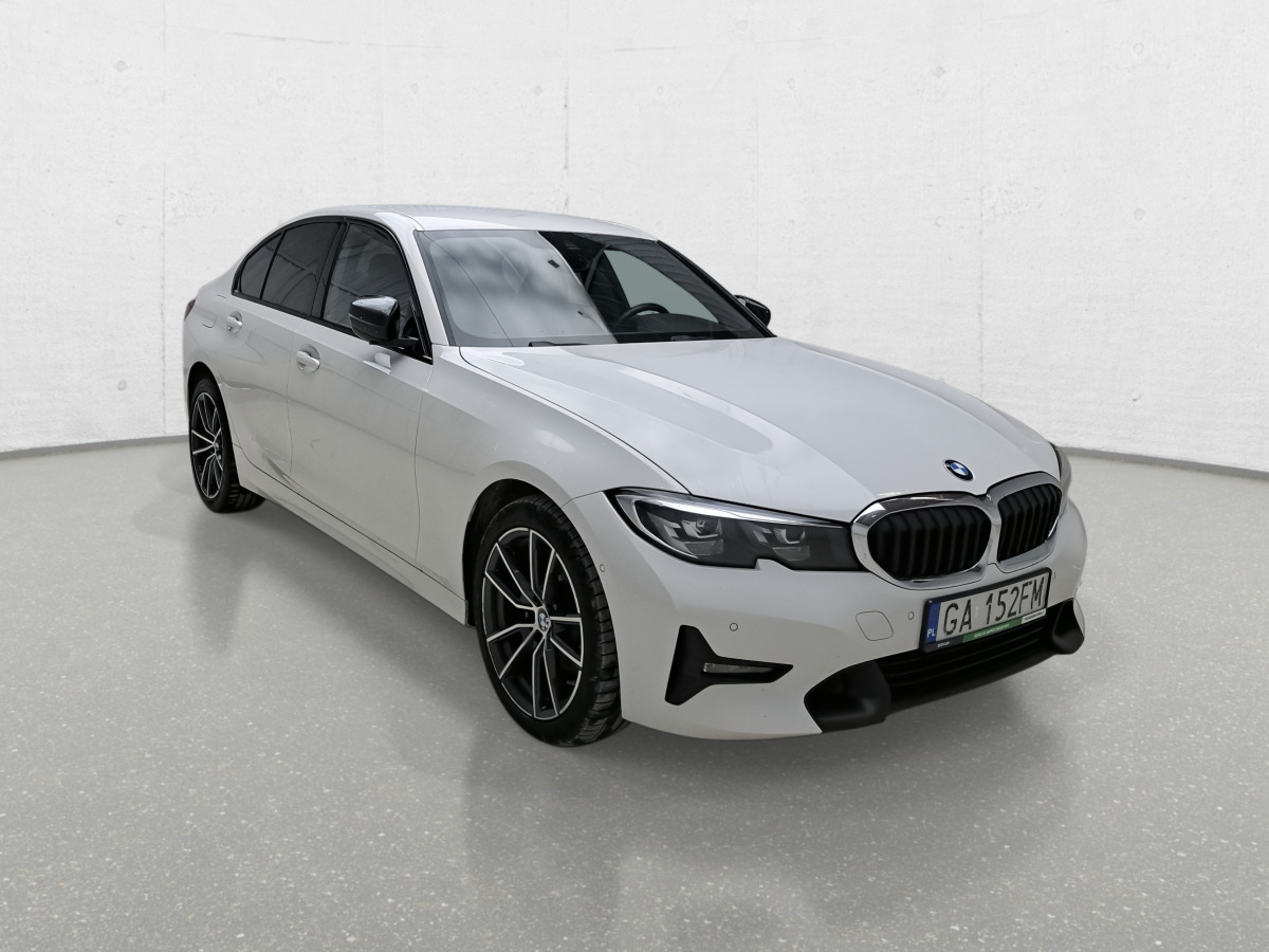 BMW 320I XDRIVE SEDAN - Automobil: slika BMW 320I XDRIVE SEDAN - Automobil BMW 320I XDRIVE SEDAN - Automobil: slika BMW 320I XDRIVE SEDAN - Automobil