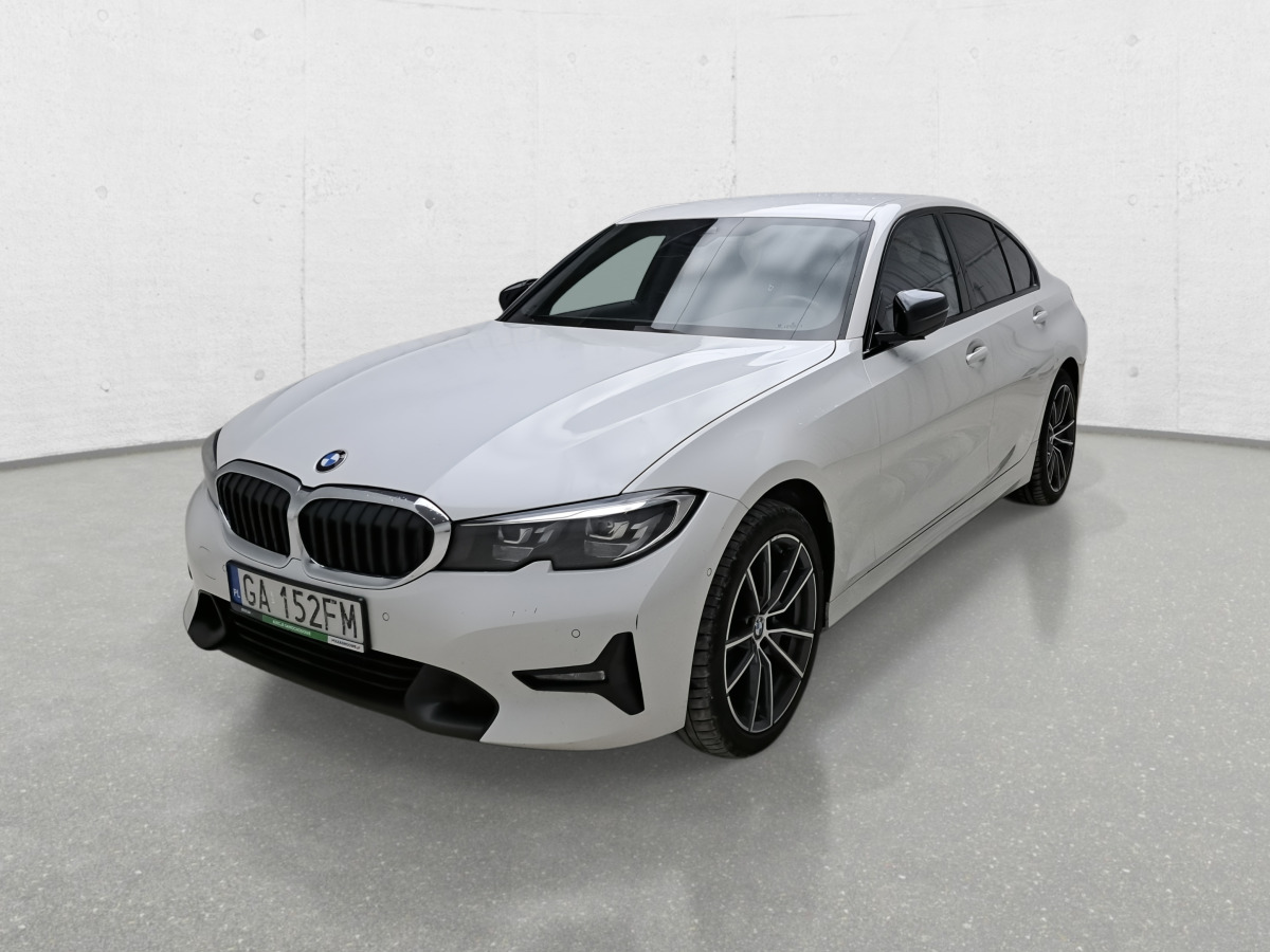 BMW 320I XDRIVE SEDAN - Automobil: slika BMW 320I XDRIVE SEDAN - Automobil BMW 320I XDRIVE SEDAN - Automobil: slika BMW 320I XDRIVE SEDAN - Automobil