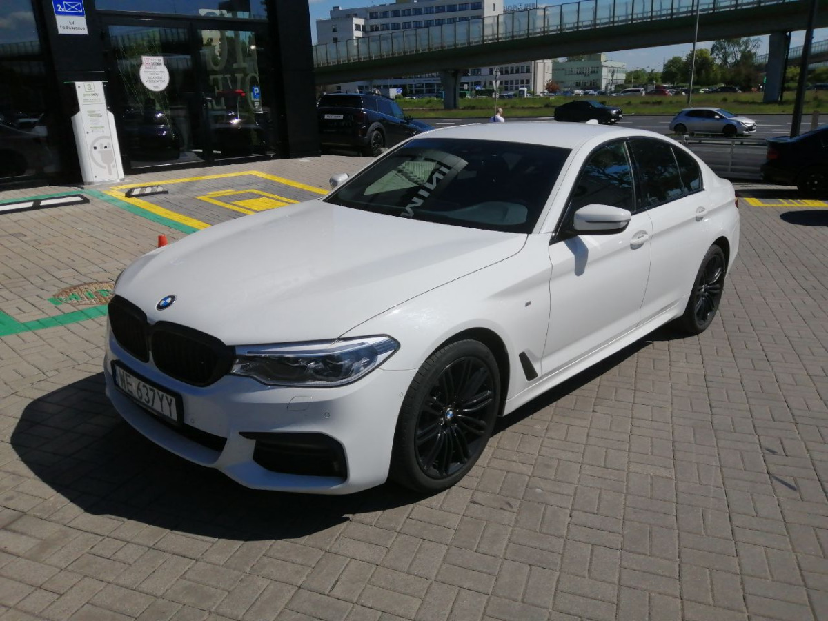 BMW 520d xDrive mHEV M Sport SEDAN - Limuzina: slika BMW 520d xDrive mHEV M Sport SEDAN - Limuzina BMW 520d xDrive mHEV M Sport SEDAN - Limuzina: slika BMW 520d xDrive mHEV M Sport SEDAN - Limuzina