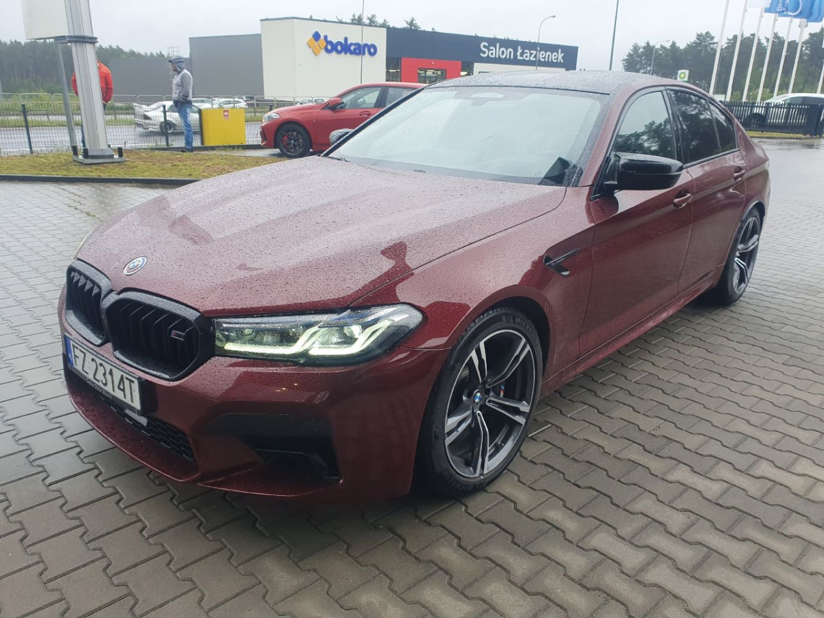 BMW M5 COMPETITION SEDAN - Limuzina: slika BMW M5 COMPETITION SEDAN - Limuzina BMW M5 COMPETITION SEDAN - Limuzina: slika BMW M5 COMPETITION SEDAN - Limuzina