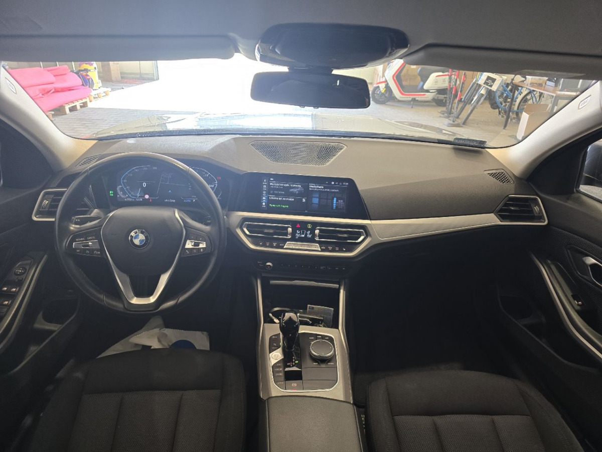 BMW SERIA 3 KOMBI - Automobil: slika BMW SERIA 3 KOMBI - Automobil BMW SERIA 3 KOMBI - Automobil: slika BMW SERIA 3 KOMBI - Automobil