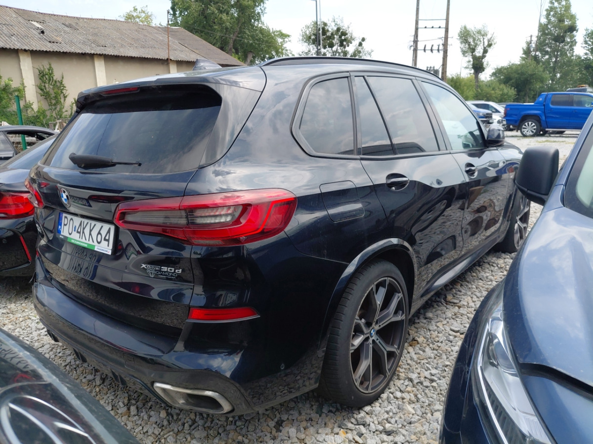 BMW X5 SUV - SUV: slika BMW X5 SUV - SUV BMW X5 SUV - SUV: slika BMW X5 SUV - SUV