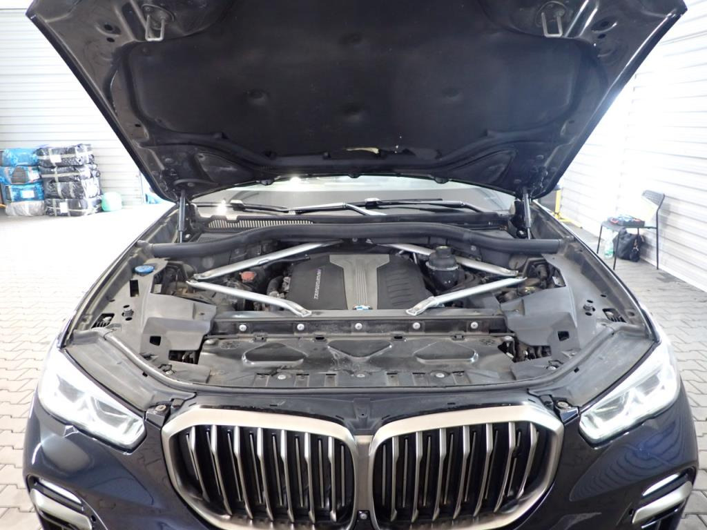 BMW X5 SUV - SUV: slika BMW X5 SUV - SUV BMW X5 SUV - SUV: slika BMW X5 SUV - SUV