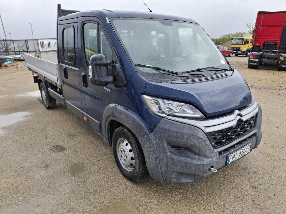 CITROEN JUMPER DOKA - Dostavno vozilo s dvostrukom kabinom: slika CITROEN JUMPER DOKA - Dostavno vozilo s dvostrukom kabinom CITROEN JUMPER DOKA - Dostavno vozilo s dvostrukom kabinom: slika CITROEN JUMPER DOKA - Dostavno vozilo s dvostrukom kabinom