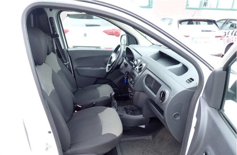 Furgon DACIA DOKKER FURGON BLASZAK: slika Furgon DACIA DOKKER FURGON BLASZAK