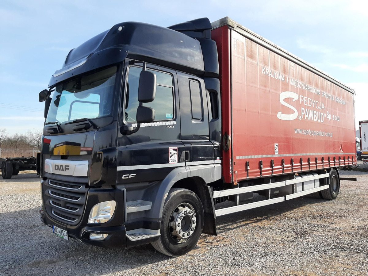 DAF CF 320 FA/ZSP SOLÓWKA - Kamion s ceradom: slika DAF CF 320 FA/ZSP SOLÓWKA - Kamion s ceradom DAF CF 320 FA/ZSP SOLÓWKA - Kamion s ceradom: slika DAF CF 320 FA/ZSP SOLÓWKA - Kamion s ceradom