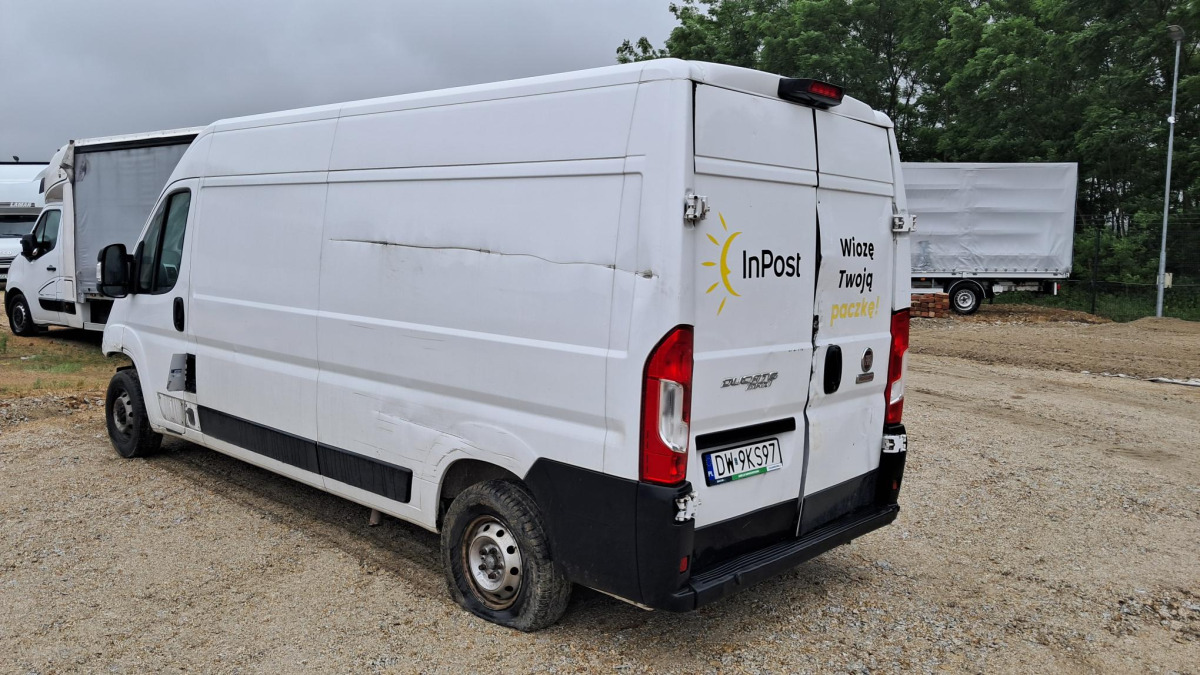 FIAT DUCATO FURGON BLASZAK - Furgon: slika FIAT DUCATO FURGON BLASZAK - Furgon FIAT DUCATO FURGON BLASZAK - Furgon: slika FIAT DUCATO FURGON BLASZAK - Furgon