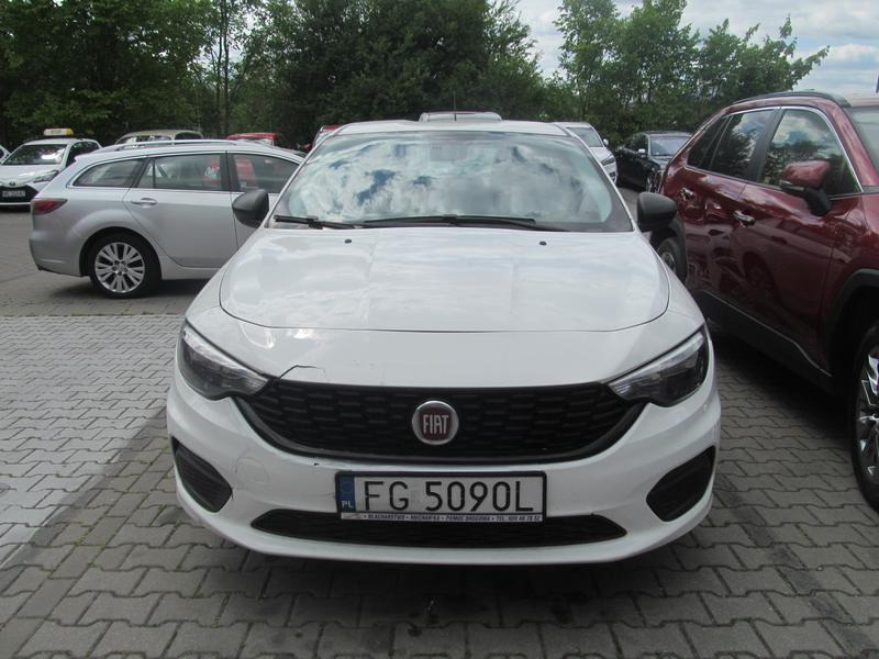 FIAT TIPO SEDAN - Limuzina: slika FIAT TIPO SEDAN - Limuzina FIAT TIPO SEDAN - Limuzina: slika FIAT TIPO SEDAN - Limuzina