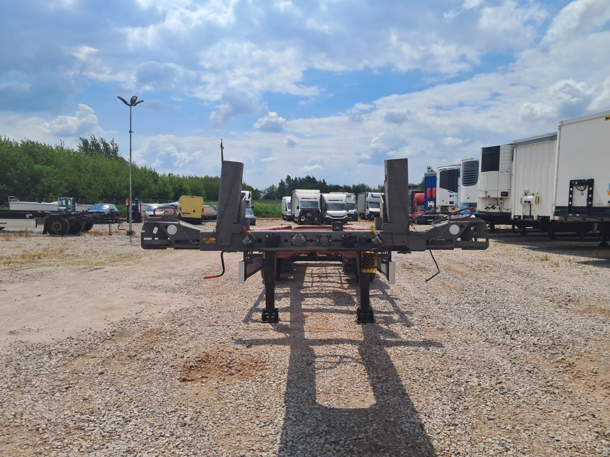FLIEGL SDS 380 KONTENEROWA - Prikolica sa zatvorenim sandukom: slika FLIEGL SDS 380 KONTENEROWA - Prikolica sa zatvorenim sandukom FLIEGL SDS 380 KONTENEROWA - Prikolica sa zatvorenim sandukom: slika FLIEGL SDS 380 KONTENEROWA - Prikolica sa zatvorenim sandukom