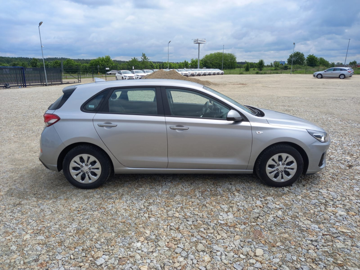 HYUNDAI I30 HATCHBACK - Hatchback: slika HYUNDAI I30 HATCHBACK - Hatchback HYUNDAI I30 HATCHBACK - Hatchback: slika HYUNDAI I30 HATCHBACK - Hatchback