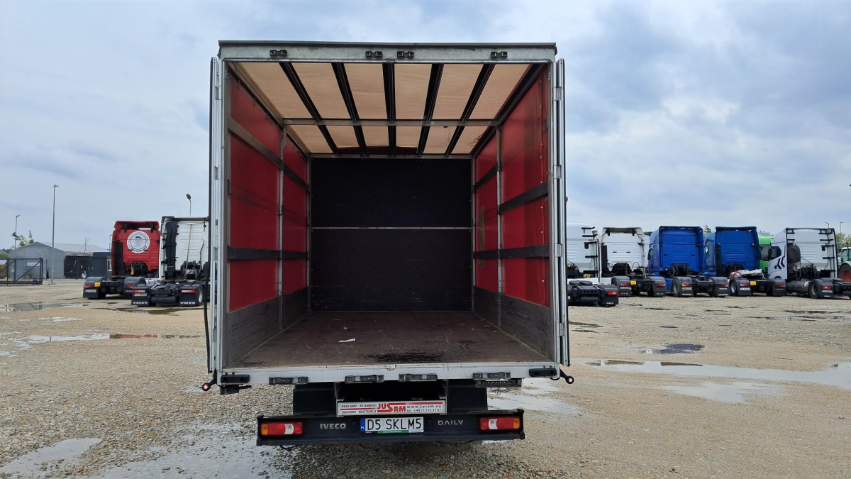 IVECO 50C18 PLANDEKA - Dostavno vozilo s ceradom: slika IVECO 50C18 PLANDEKA - Dostavno vozilo s ceradom IVECO 50C18 PLANDEKA - Dostavno vozilo s ceradom: slika IVECO 50C18 PLANDEKA - Dostavno vozilo s ceradom