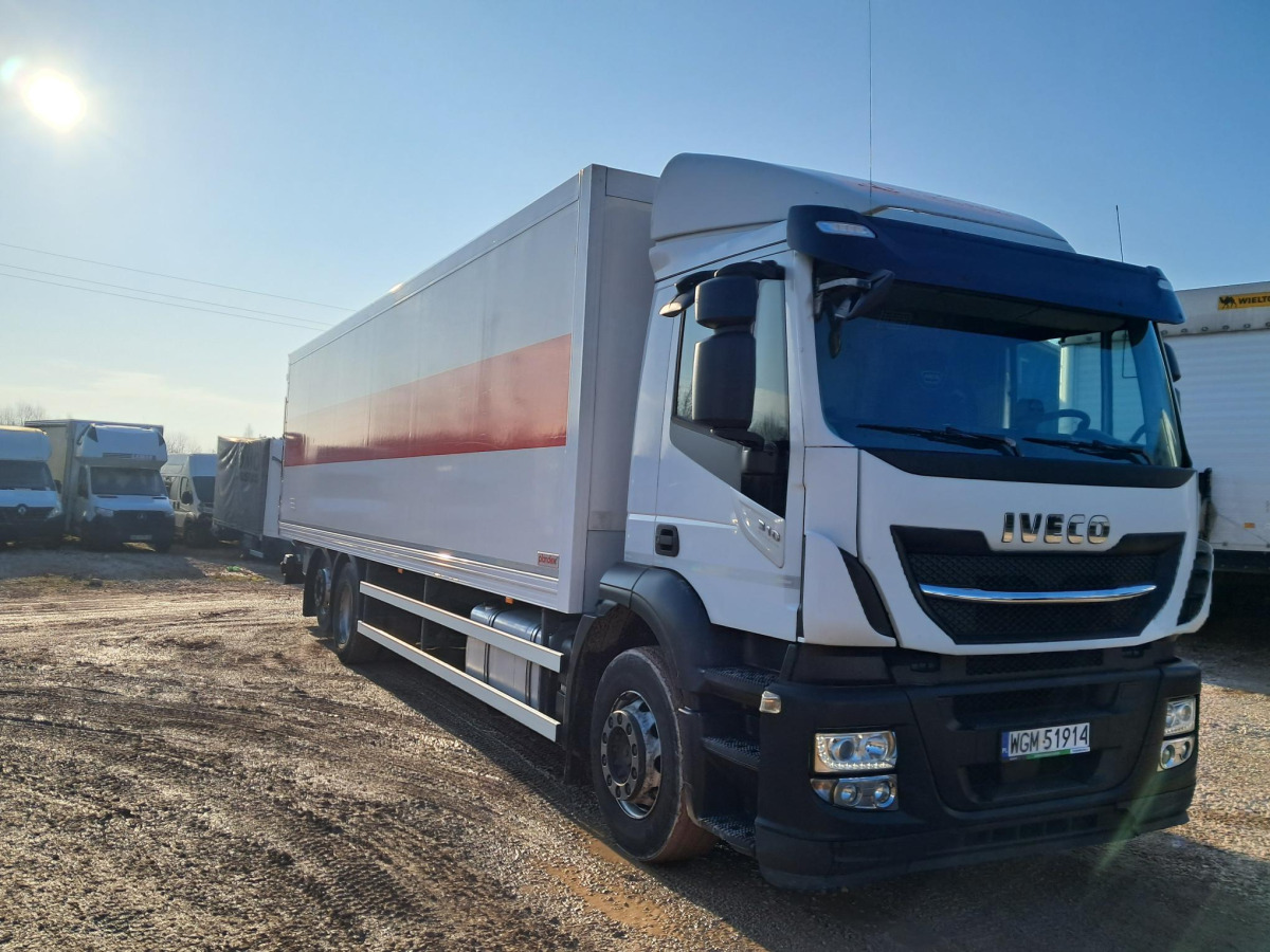 IVECO AD260SY/P KONTENER Z WINDĄ - Kamion sandučar: slika IVECO AD260SY/P KONTENER Z WINDĄ - Kamion sandučar IVECO AD260SY/P KONTENER Z WINDĄ - Kamion sandučar: slika IVECO AD260SY/P KONTENER Z WINDĄ - Kamion sandučar