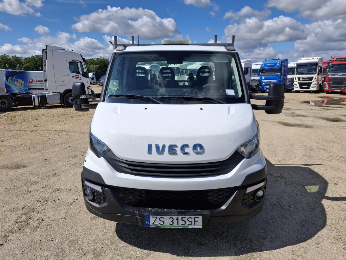 IVECO DAILY DOKA - Dostavno vozilo s dvostrukom kabinom: slika IVECO DAILY DOKA - Dostavno vozilo s dvostrukom kabinom IVECO DAILY DOKA - Dostavno vozilo s dvostrukom kabinom: slika IVECO DAILY DOKA - Dostavno vozilo s dvostrukom kabinom