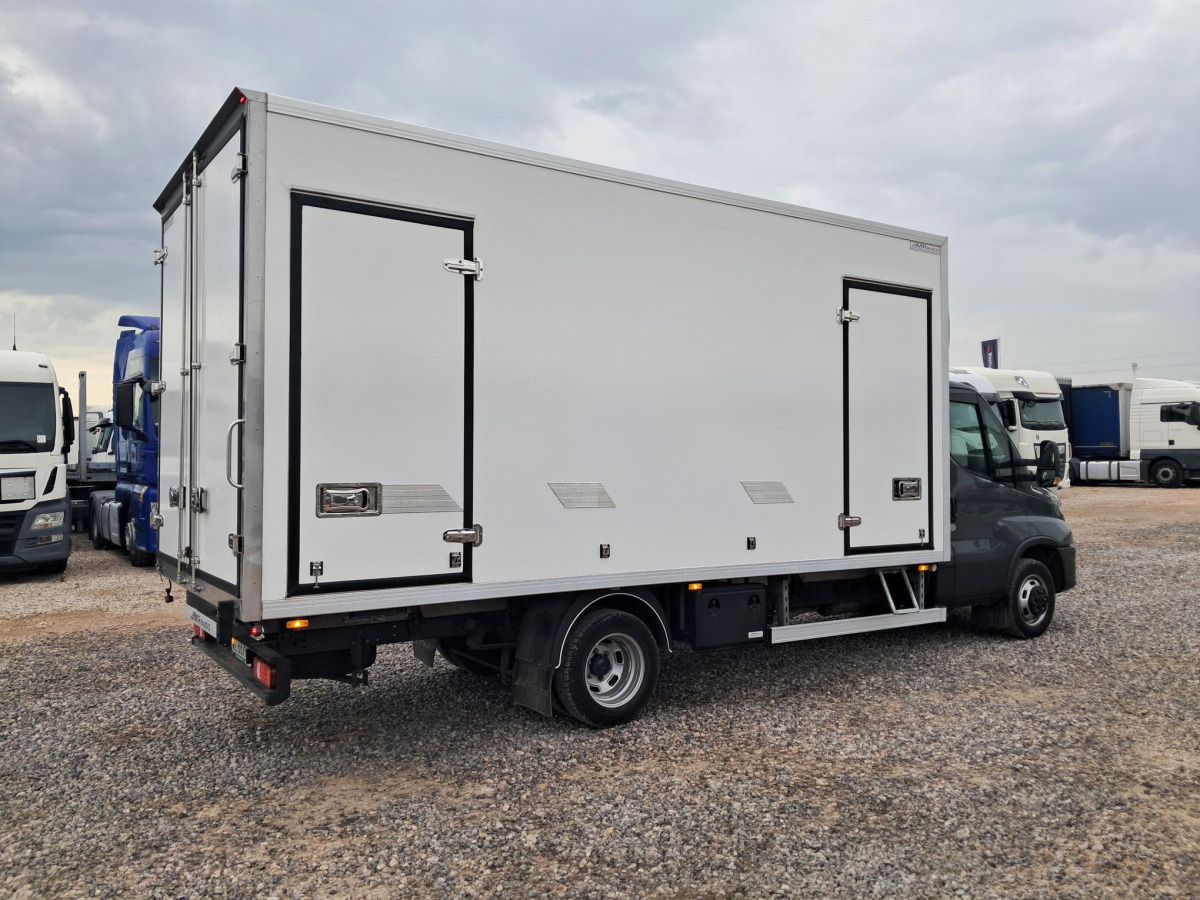 IVECO DAILY IZOTERMICZNY - Dostavno vozilo hladnjača: slika IVECO DAILY IZOTERMICZNY - Dostavno vozilo hladnjača IVECO DAILY IZOTERMICZNY - Dostavno vozilo hladnjača: slika IVECO DAILY IZOTERMICZNY - Dostavno vozilo hladnjača
