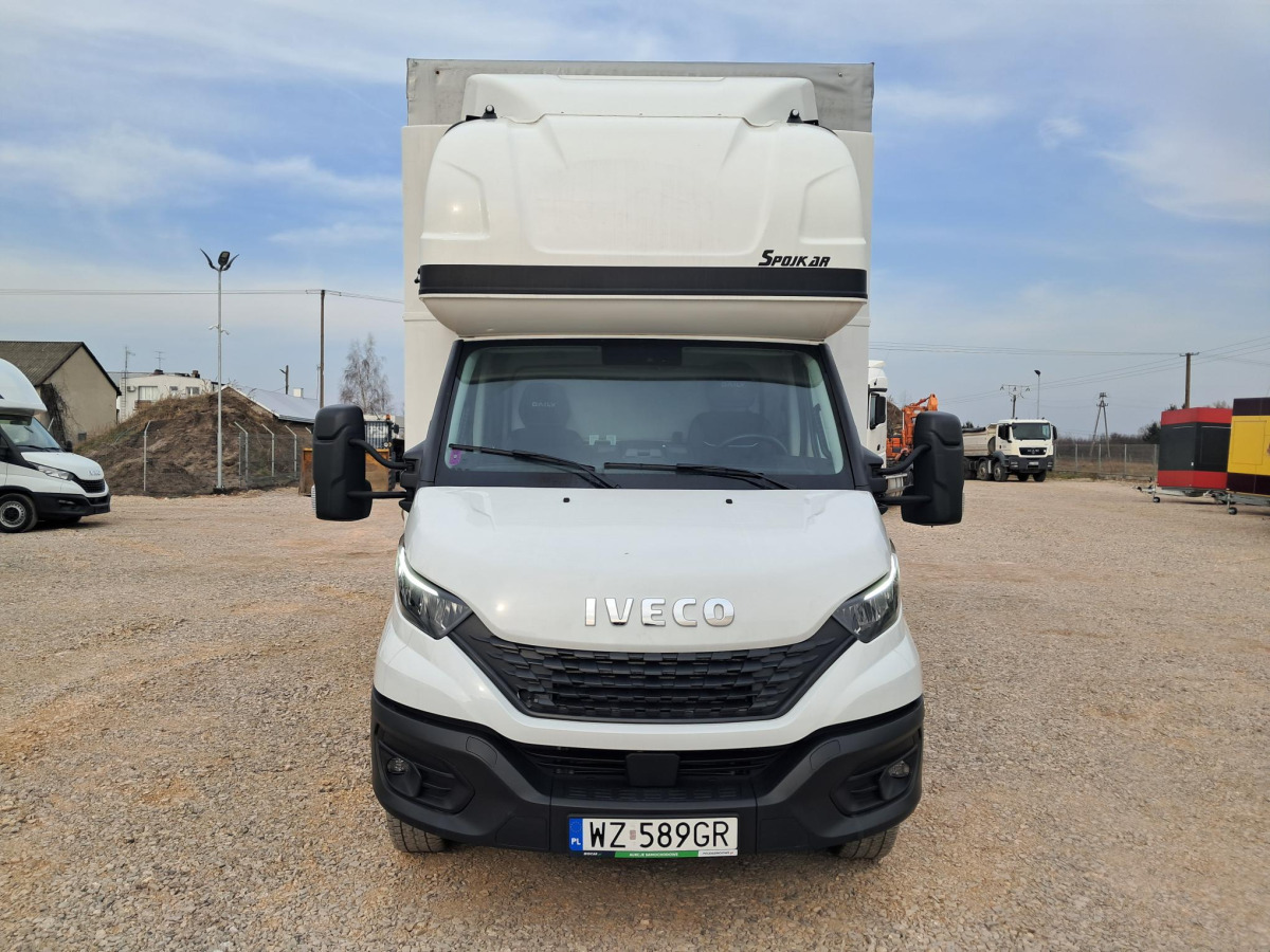 IVECO DAILY KONTENER Z WINDĄ - Dostavno vozilo sa zatvorenim sandukom: slika IVECO DAILY KONTENER Z WINDĄ - Dostavno vozilo sa zatvorenim sandukom IVECO DAILY KONTENER Z WINDĄ - Dostavno vozilo sa zatvorenim sandukom: slika IVECO DAILY KONTENER Z WINDĄ - Dostavno vozilo sa zatvorenim sandukom