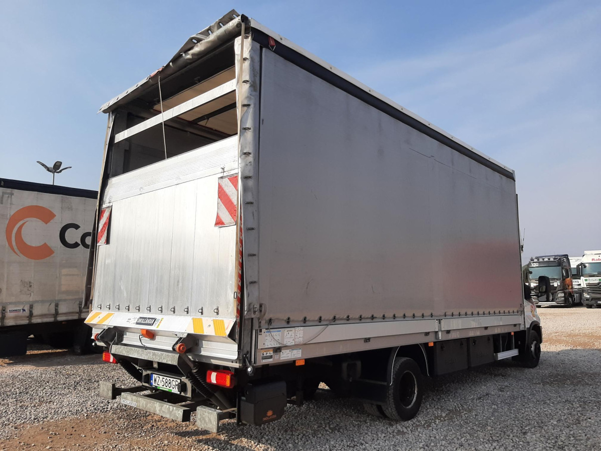 IVECO/JUSAM STANISŁAWJURKOWSKI 70C18/JU06 PLANDEKA Z WINDĄ - Dostavno vozilo s ceradom: slika IVECO/JUSAM STANISŁAWJURKOWSKI 70C18/JU06 PLANDEKA Z WINDĄ - Dostavno vozilo s ceradom IVECO/JUSAM STANISŁAWJURKOWSKI 70C18/JU06 PLANDEKA Z WINDĄ - Dostavno vozilo s ceradom: slika IVECO/JUSAM STANISŁAWJURKOWSKI 70C18/JU06 PLANDEKA Z WINDĄ - Dostavno vozilo s ceradom