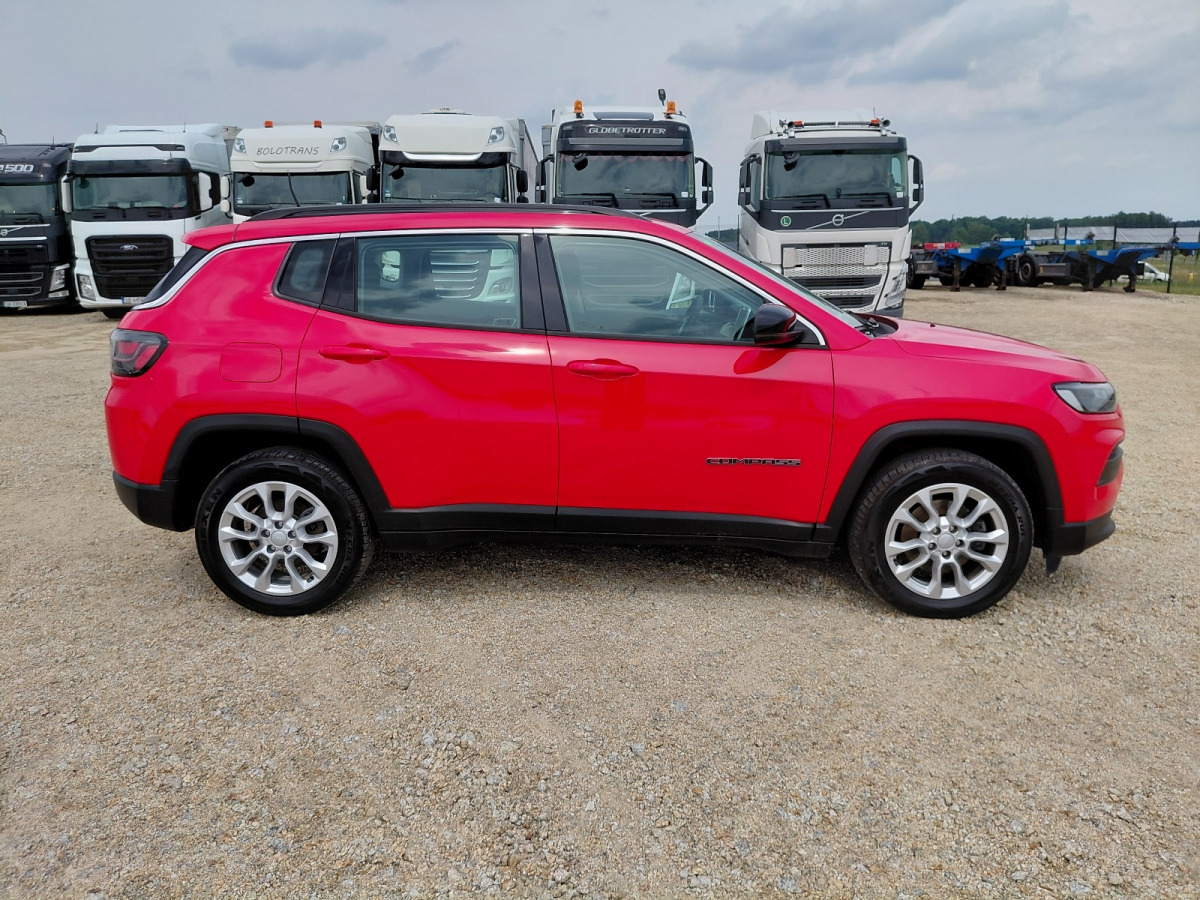 JEEP COMPASS SUV - SUV: slika JEEP COMPASS SUV - SUV JEEP COMPASS SUV - SUV: slika JEEP COMPASS SUV - SUV
