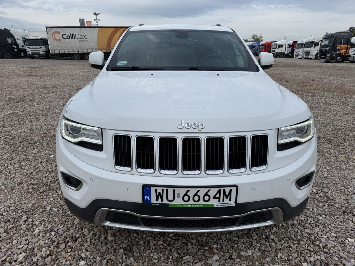 JEEP GRAND-CHEROKEE SUV - SUV: slika JEEP GRAND-CHEROKEE SUV - SUV JEEP GRAND-CHEROKEE SUV - SUV: slika JEEP GRAND-CHEROKEE SUV - SUV