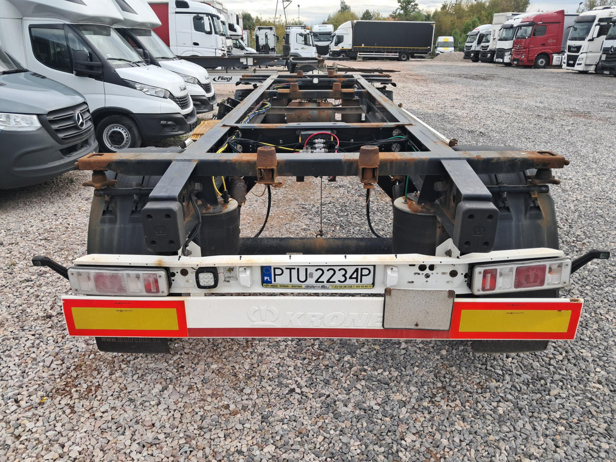 KRONE AZ POD KONTENERY - Transporter kontejnera/ Prikolica s izmjenjivim sanducima: slika KRONE AZ POD KONTENERY - Transporter kontejnera/ Prikolica s izmjenjivim sanducima KRONE AZ POD KONTENERY - Transporter kontejnera/ Prikolica s izmjenjivim sanducima: slika KRONE AZ POD KONTENERY - Transporter kontejnera/ Prikolica s izmjenjivim sanducima