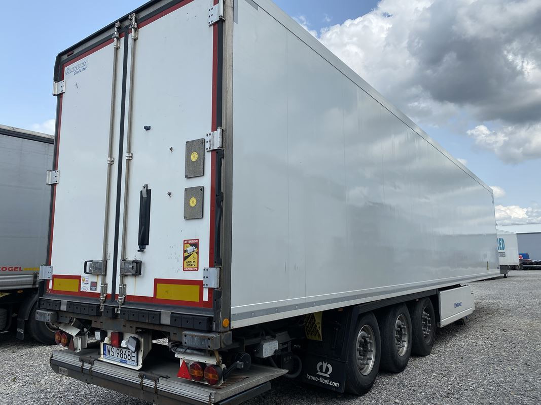 KRONE SD CHŁODNIA - Prikolica hladnjača: slika KRONE SD CHŁODNIA - Prikolica hladnjača KRONE SD CHŁODNIA - Prikolica hladnjača: slika KRONE SD CHŁODNIA - Prikolica hladnjača