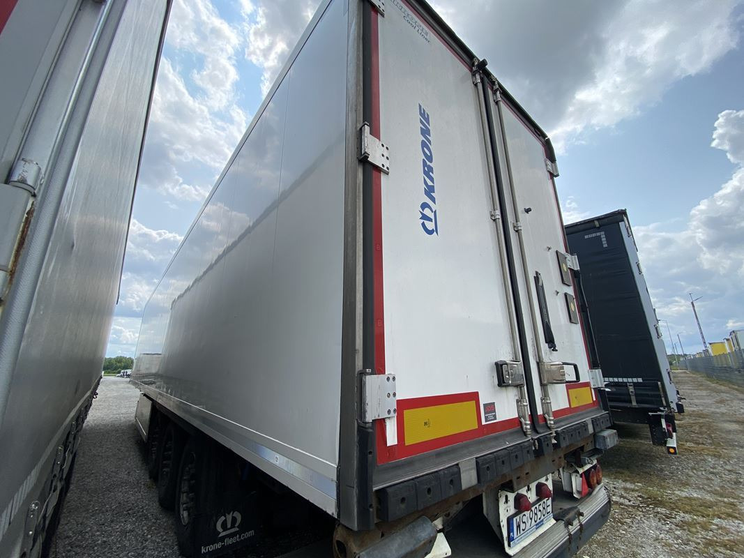 KRONE SD CHŁODNIA - Prikolica hladnjača: slika KRONE SD CHŁODNIA - Prikolica hladnjača KRONE SD CHŁODNIA - Prikolica hladnjača: slika KRONE SD CHŁODNIA - Prikolica hladnjača