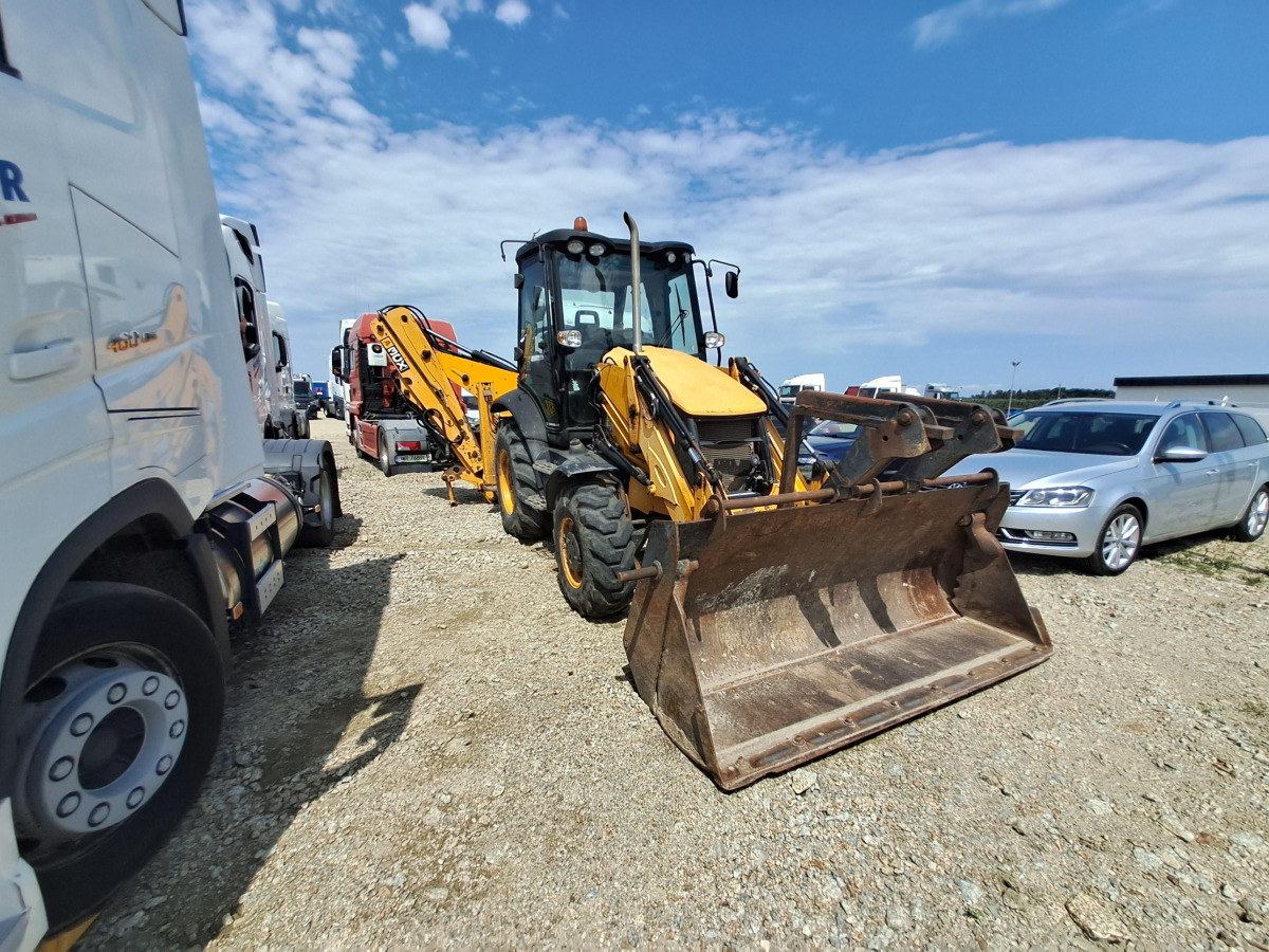 Koparko-ładowarka – JCB 3CX 14M4WE – 2014 – 8135 kg – wielofunkcyjna - Rovokopač-utovarivač: slika Koparko-ładowarka – JCB 3CX 14M4WE – 2014 – 8135 kg – wielofunkcyjna - Rovokopač-utovarivač Koparko-ładowarka – JCB 3CX 14M4WE – 2014 – 8135 kg – wielofunkcyjna - Rovokopač-utovarivač: slika Koparko-ładowarka – JCB 3CX 14M4WE – 2014 – 8135 kg – wielofunkcyjna - Rovokopač-utovarivač