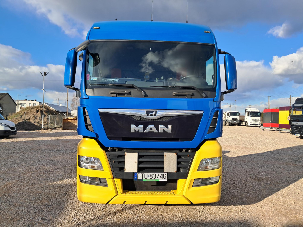 MAN TGX 26.460 BDF - Transporter kontejnera/ Kamion s izmjenjivim sanducima: slika MAN TGX 26.460 BDF - Transporter kontejnera/ Kamion s izmjenjivim sanducima MAN TGX 26.460 BDF - Transporter kontejnera/ Kamion s izmjenjivim sanducima: slika MAN TGX 26.460 BDF - Transporter kontejnera/ Kamion s izmjenjivim sanducima