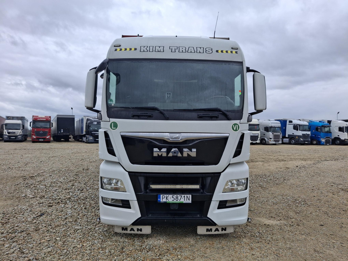 MAN TGX SOLÓWKA - Kamion s ceradom: slika MAN TGX SOLÓWKA - Kamion s ceradom MAN TGX SOLÓWKA - Kamion s ceradom: slika MAN TGX SOLÓWKA - Kamion s ceradom