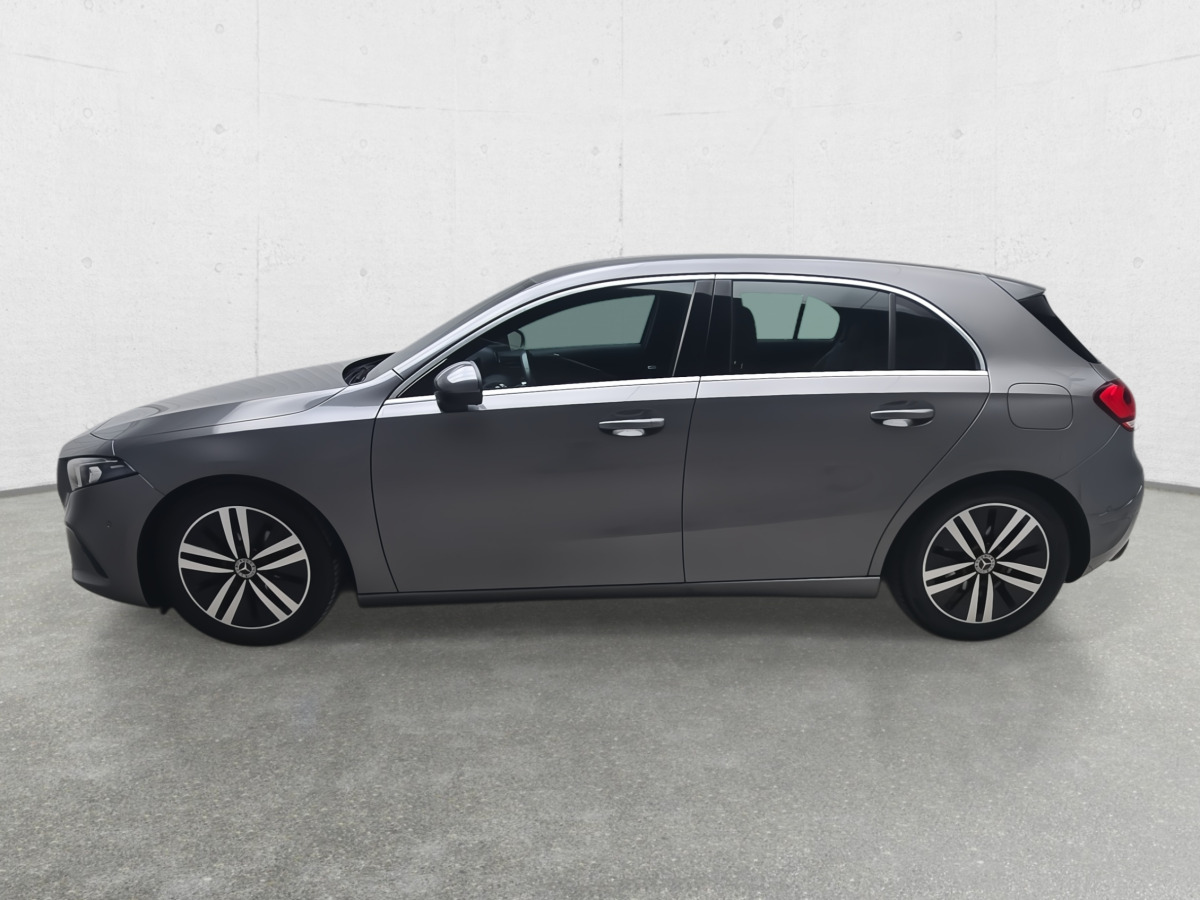 MERCEDES BENZ A 180 HATCHBACK - Hatchback: slika MERCEDES BENZ A 180 HATCHBACK - Hatchback MERCEDES BENZ A 180 HATCHBACK - Hatchback: slika MERCEDES BENZ A 180 HATCHBACK - Hatchback
