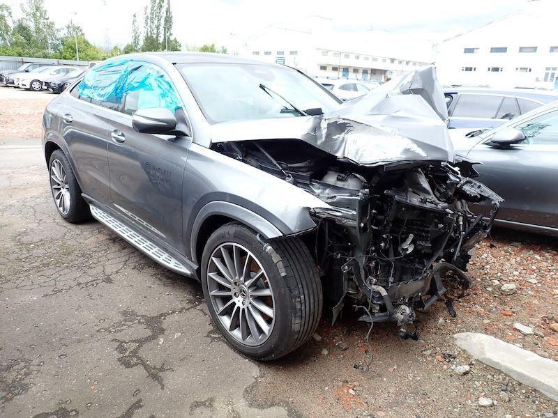 MERCEDES BENZ GLE SEDAN - Limuzina: slika MERCEDES BENZ GLE SEDAN - Limuzina MERCEDES BENZ GLE SEDAN - Limuzina: slika MERCEDES BENZ GLE SEDAN - Limuzina